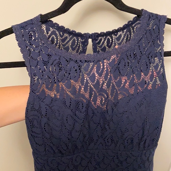 Navy Lace Dress - Picture 3 of 3